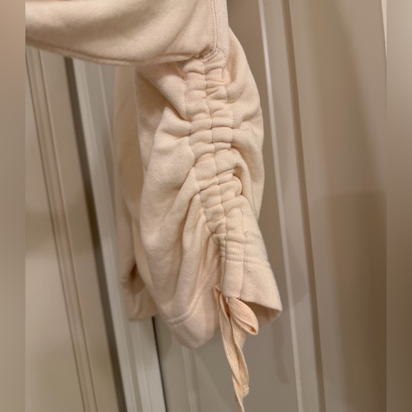 Aerie Side Ruched Hoodie - Vintage Vanilla - Picture 3 of 6